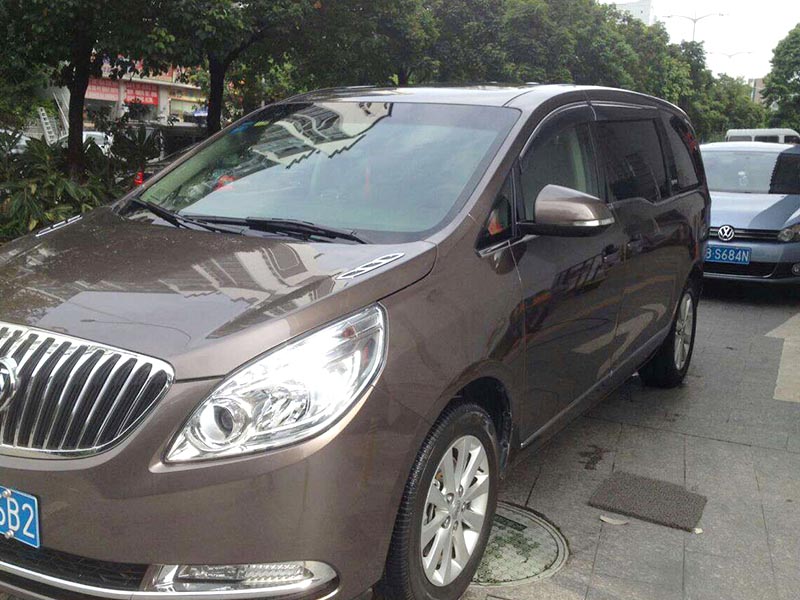 深圳租車(chē)公司哪家好？考慮隆吉達(dá)！